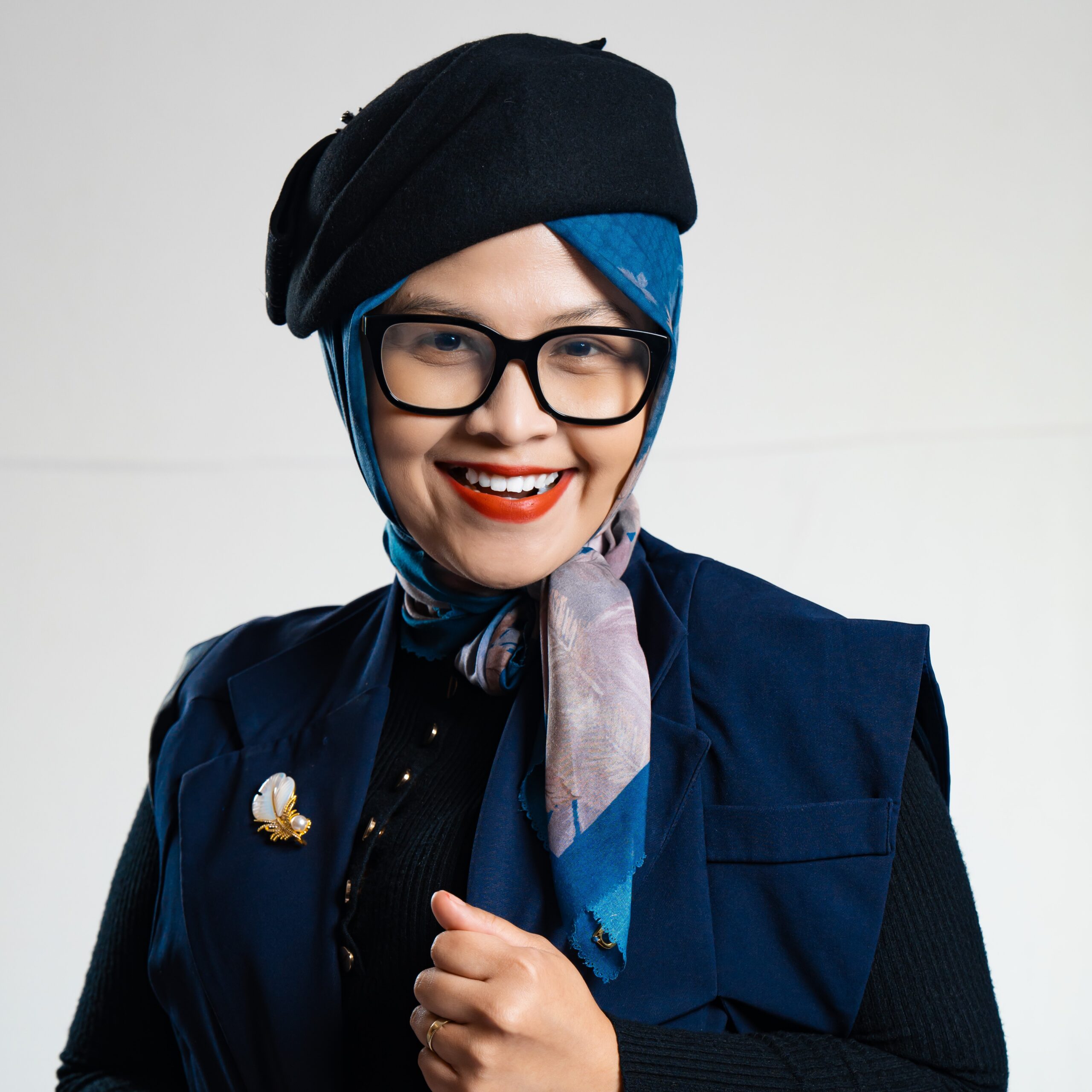 Rina Faqih
